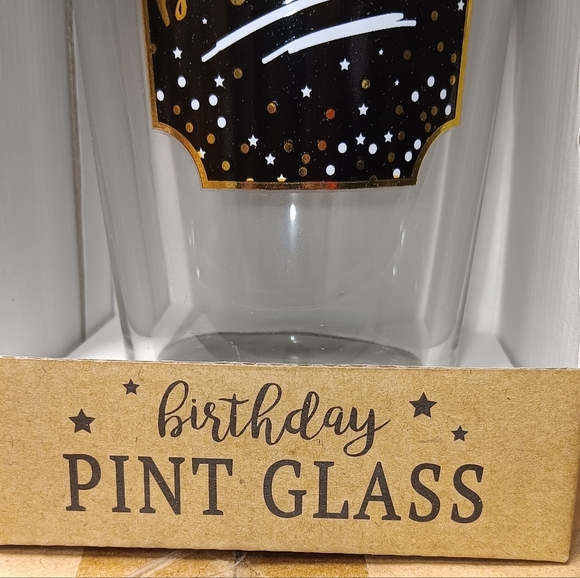 GRASSLANDS RD PINT GLASS HAPPY BIRTHDAY GLASS 16OZ - Picture 3 of 6